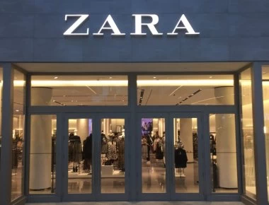 Δείτε πόσα χρήματα κερδίζει μέσα σε ένα λεπτό ο ιδιοκτήτης των Zara